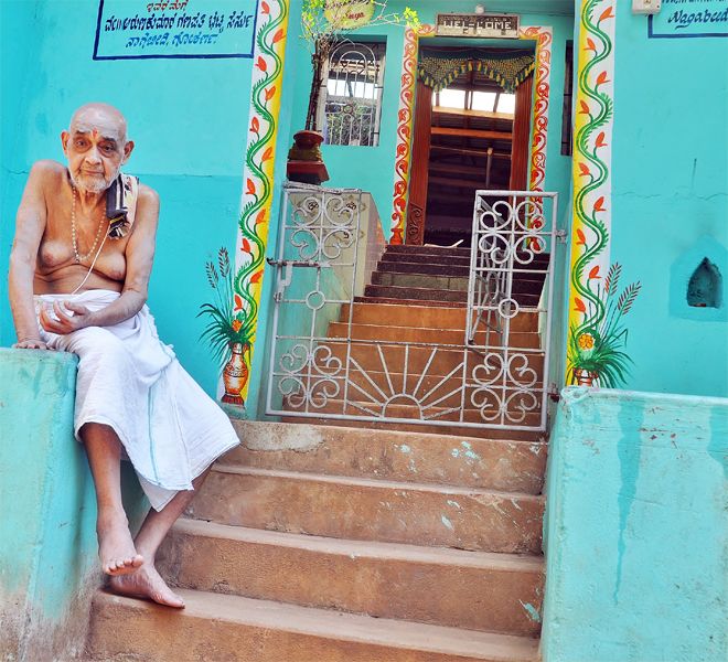 Colorful doorway in Gokarna