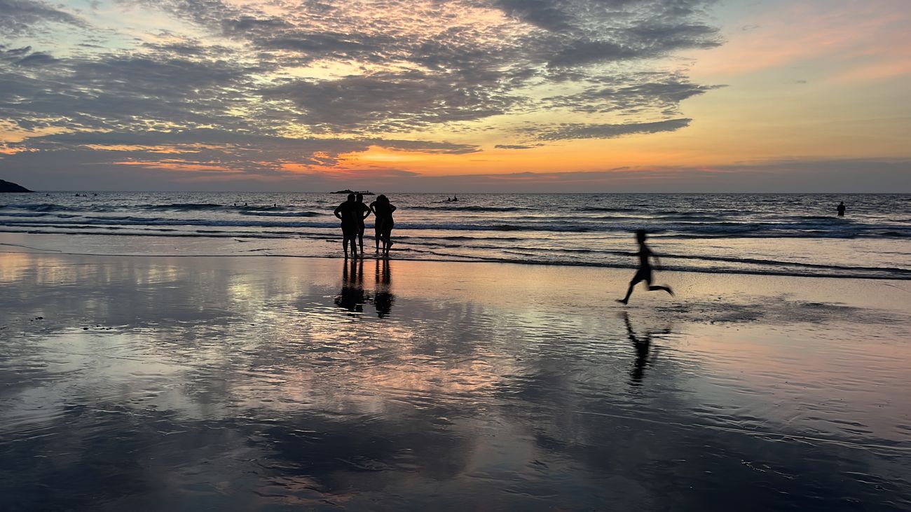 Sunset reflections on Kudle Beach